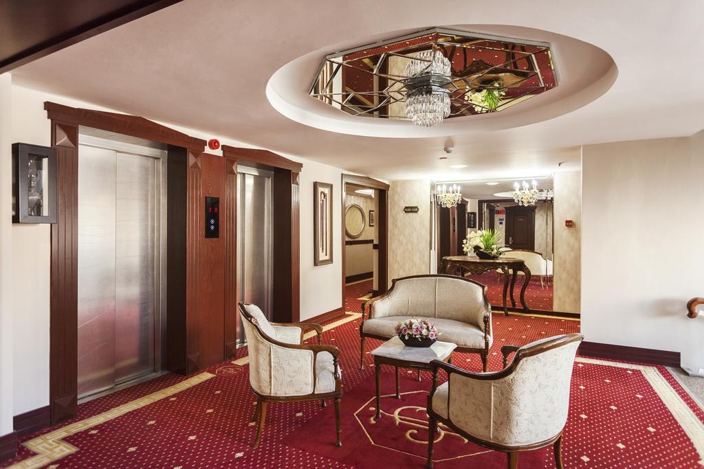 Izmir Palas Hotel Exterior foto