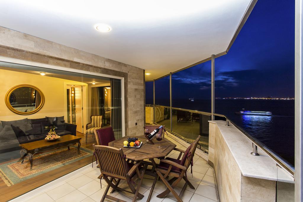 Izmir Palas Hotel Zimmer foto